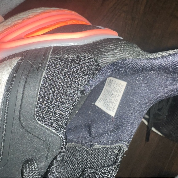 Adidas ultraboost - Picture 2 of 3